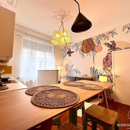 Appartement Le Cocon Rose - Chic, Proche Jardin Botanique Luik